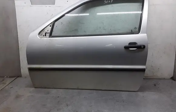 Door (2 Door Coupe)