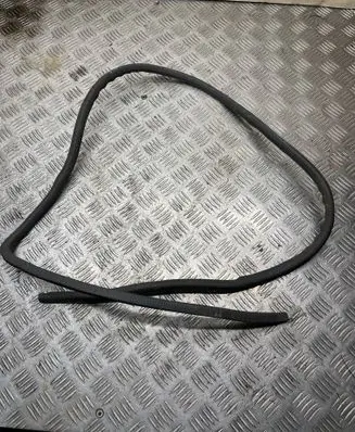 Mitsubishi Pajero Rubber seal front door (on door) 