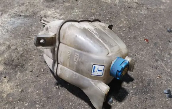 Citroen Jumper Coolant expansion tank/reservoir