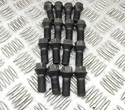 BMW iX3 G08 Nuts/bolts 6890324