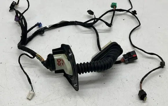 Dodge Durango III Front door wiring loom P68251720AB BWD0096W6732