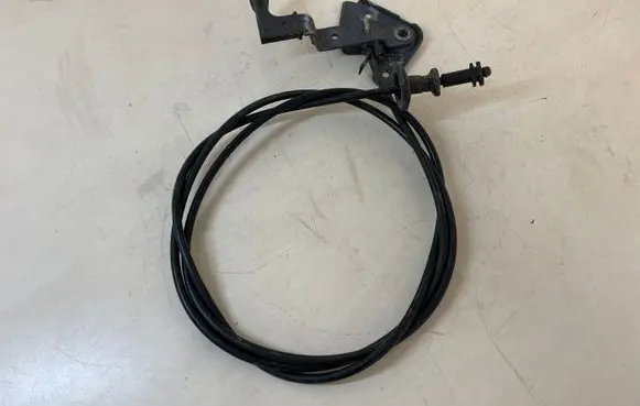 Audi A6 S6 C5 4B Engine bonnet (hood) release handle