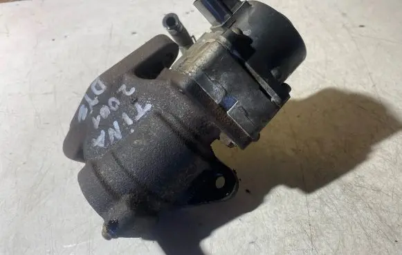 Nissan Almera Tino EGR valve