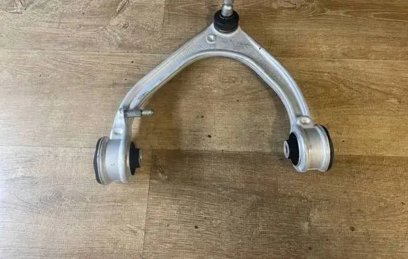 Jaguar F-Pace Front lower control arm/wishbone HK83-3091