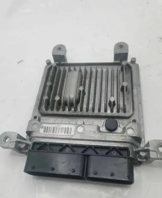 Mercedes-Benz E W212 Engine control unit/module A6519003701 28447993 A6519012101