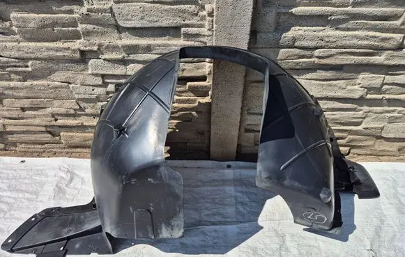 Volkswagen Crafter Front arch 7C0809958F 7C0829958G