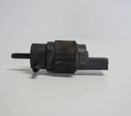 Audi A5 8T 8F Windscreen/windshield washer pump 8K5955647