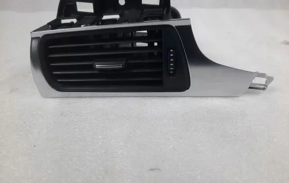 Audi A6 S6 C7 4G Dashboard side air vent grill/cover trim 4G1820901