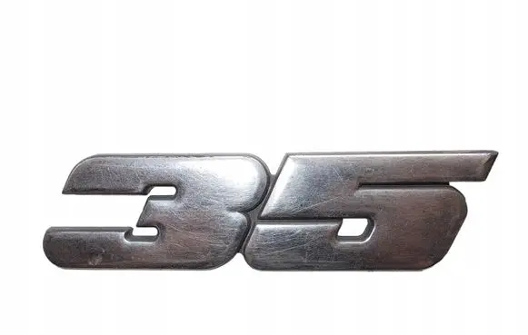 Volkswagen II LT Fender model badge letters 2D0853685A