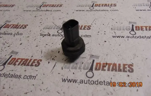 Mercedes-Benz E W211 Air conditioning (A/C) pressure sensor 0045429018
