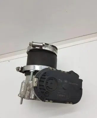 Jaguar XF X260 Throttle valve G4D39F991AA