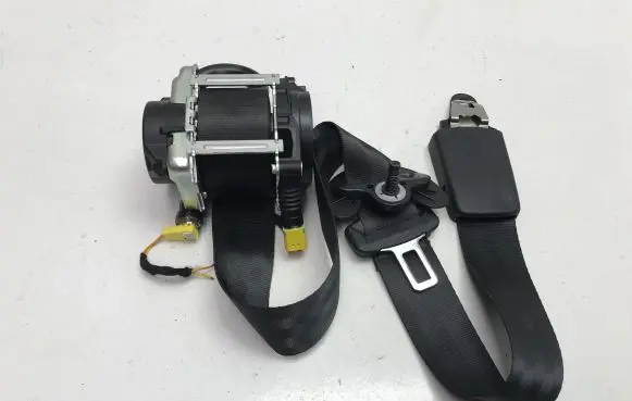 Citroen C5 X Front seatbelt 653921800A