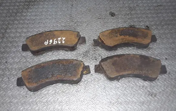 Citroen C4 I Brake pads (front) 