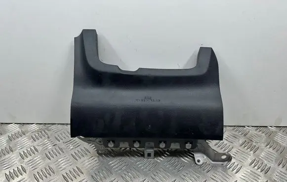 Lexus CT 200H Knee airbag TG10D01003 0589P1000269