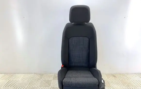 Volkswagen PASSAT B8 Front driver seat 