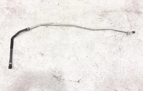 Aston Martin DBX Engine coolant pipe/hose MY8318D552AD
