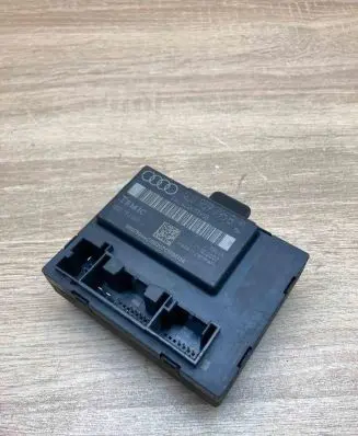 Audi Q7 4L Door control unit/module 4L0959795B 4L0910795B