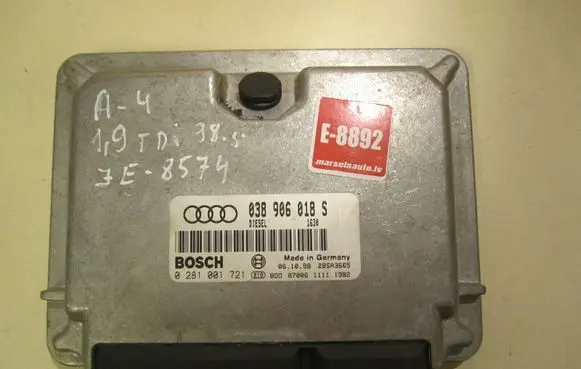 Audi A4 S4 B5 8D Engine control unit/module 038906018S