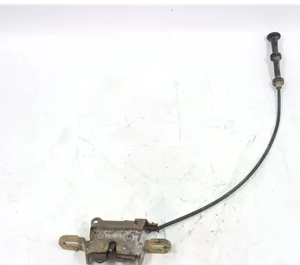 Ford Mondeo MK II Tailgate/trunk/boot lock/catch/latch D2R5A