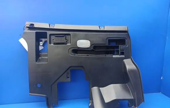 Dashboard lower bottom trim panel