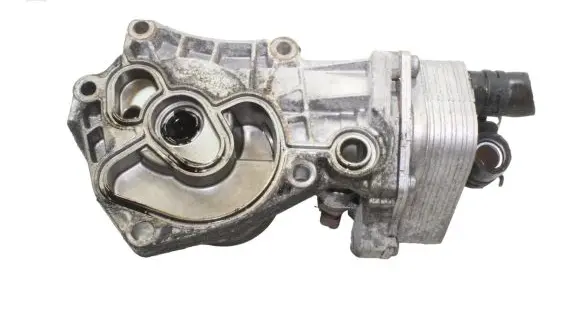 Jaguar XF X250 Oil filter mounting bracket 70515389