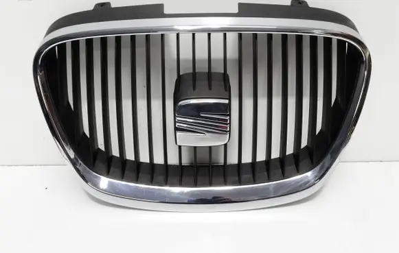 Seat Altea Front grill 1P0853654A