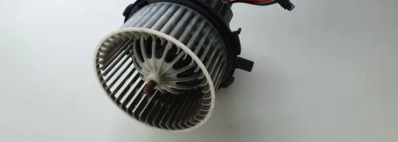 Audi S5 Heater fan/blower U0854003