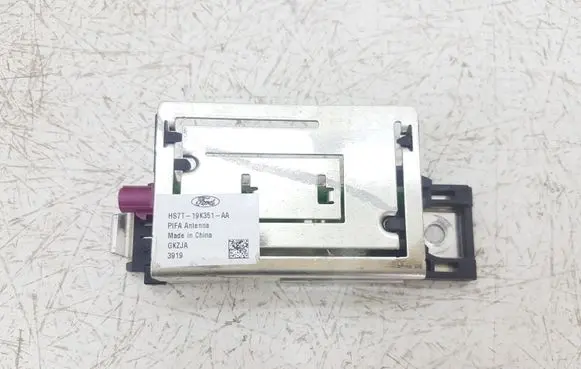 Ford Fusion II Aerial antenna amplifier HS7T19K351 HS7T19K351AA