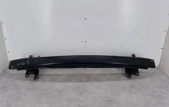 Volkswagen Polo IV 9N3 Front bumper support beam 