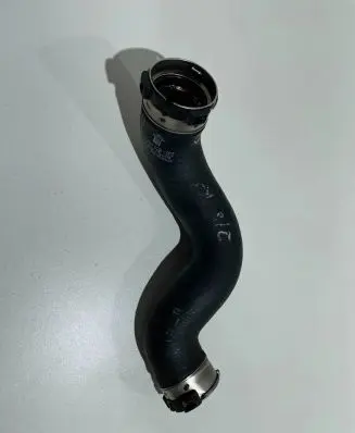 Mercedes-Benz C W204 Intercooler hose/pipe A2045282982