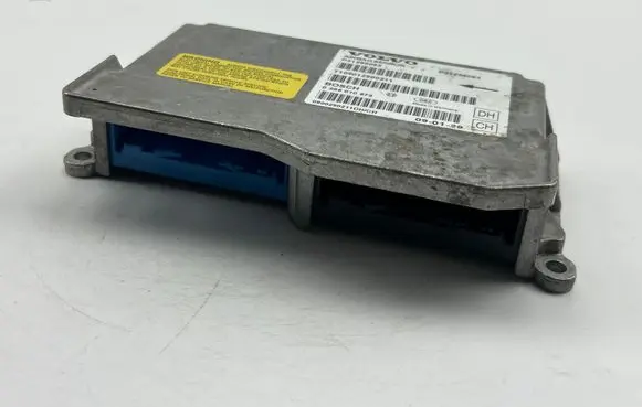 Volvo V70 Airbag control unit/module P31295083 0285010573 T109012900211