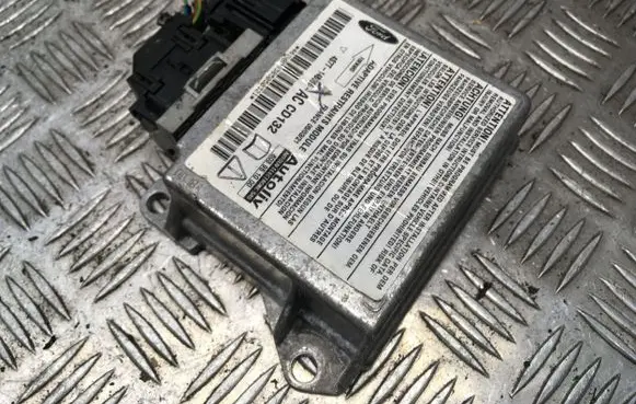 Ford Mondeo Mk III Airbag control unit/module 4S7T14B056AC CD132 603951000