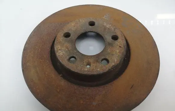 Volkswagen PASSAT B6 Front brake disc