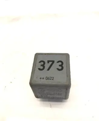 Audi A5 8T 8F Other relay 8D0951253A