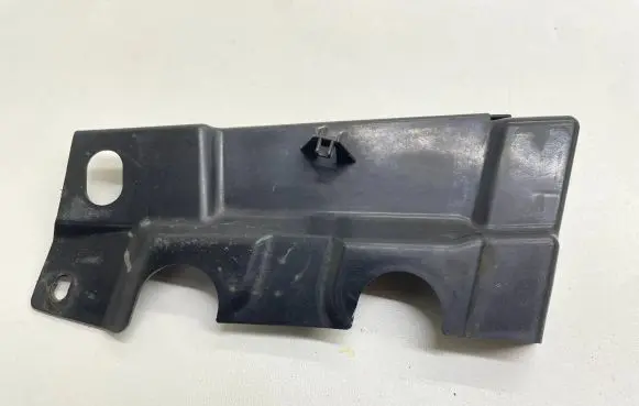 Volkswagen Touran I Other engine bay part 1T0805233A