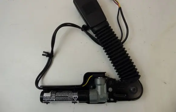 Mini Cooper Countryman R60 Front seatbelt buckle 9806923