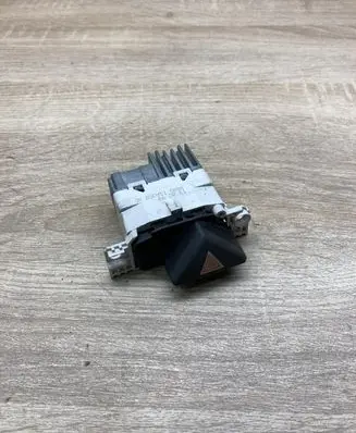 Ford Focus Hazard light switch 98AG13A350AD