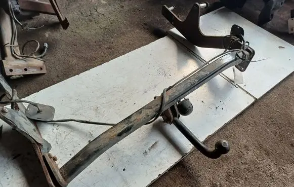 Dacia Logan I Tow bar set 