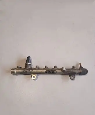 Renault Scenic II - Grand scenic II Fuel main line pipe 8200330912
