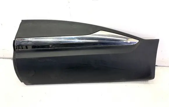 Renault Kadjar Rear door trim (molding) 828777704R