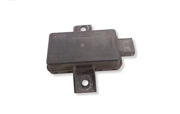 Mercedes-Benz GLA W156 X156 Tire pressure control unit A0009003704