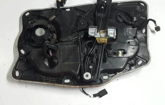 Fiat 500X Front door window regulator with motor 