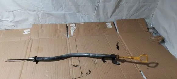 Ford Mondeo Mk III Oil level dip stick 