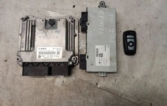 BMW 5 F10 F11 Engine ECU kit and lock set 8572418 9252815