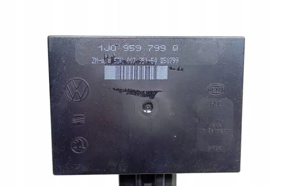 Volkswagen Golf IV Comfort/convenience module 1J0959799Q 5DK00795150