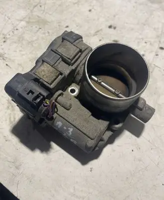 Audi A3 S3 8P Throttle valve 03C133062A
