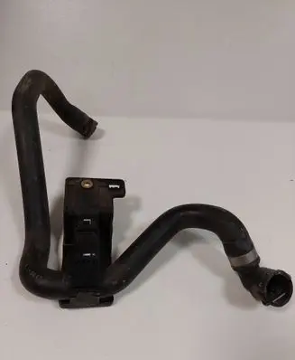 Mercedes-Benz CLA C117 X117 W117 Engine coolant pipe/hose A2468303296 A2465010120