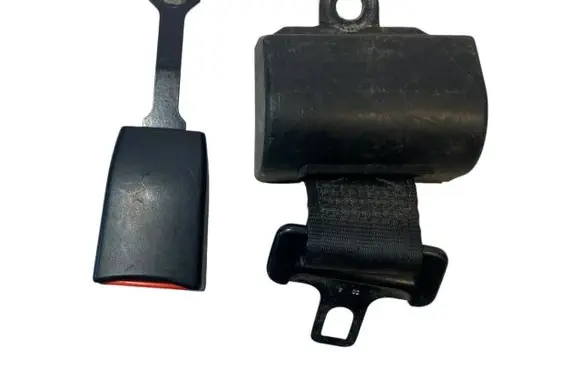 Volvo S70 V70 V70 XC Middle seatbelt (rear) 