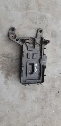 Battery box tray