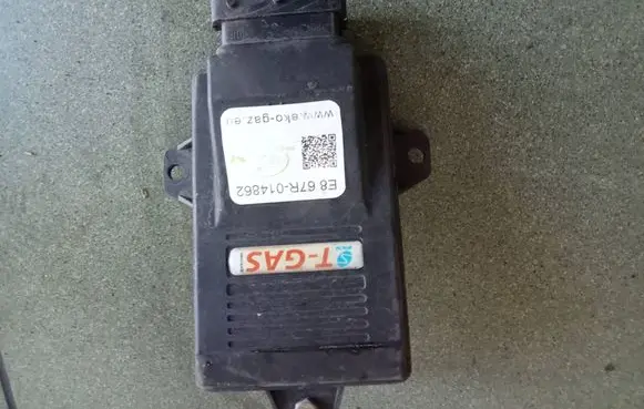Nissan Murano Z50 LP gas control unit module E867R014862